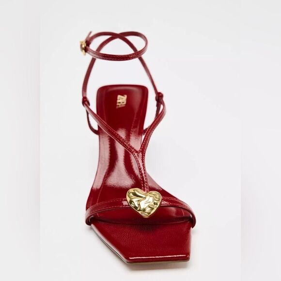 ZARA METALLIC DETAIL STRAPPY HEELED SANDALS - Picture 2 of 5